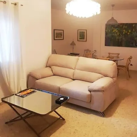 El Patio De San Bernardo Apartamento Sevilla